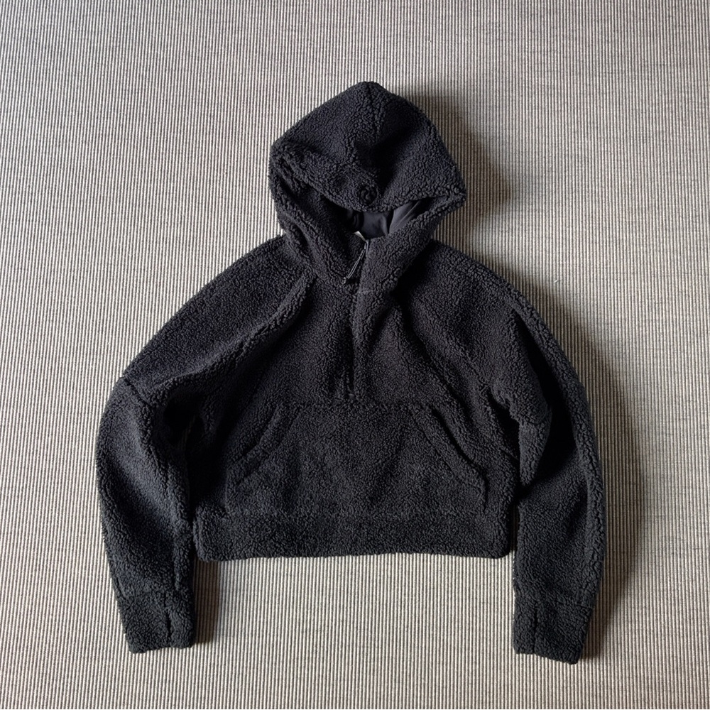 Lululemon black scuba Sherpa Jacket